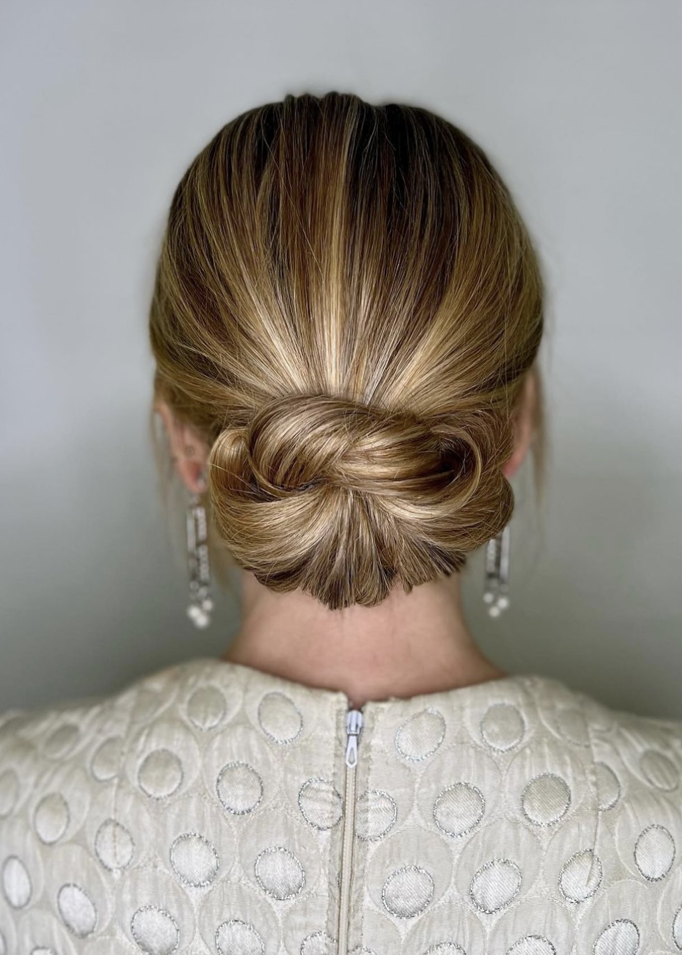 YNES HAIRSTYLE COIFFURE EVENEMENT, CHIGNON, MARIAGE BRONDE BLONDE